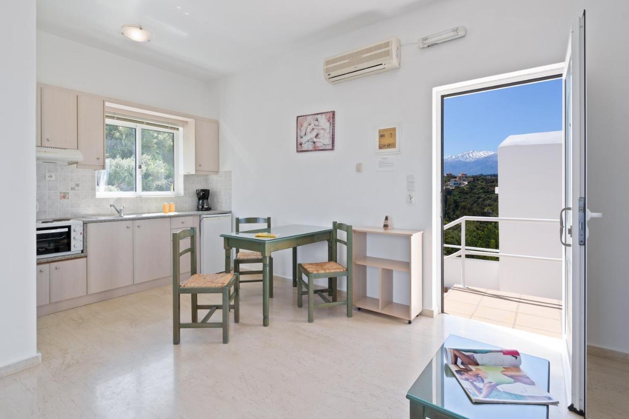 Eolos Apartments Chania  Ngoại thất bức ảnh
